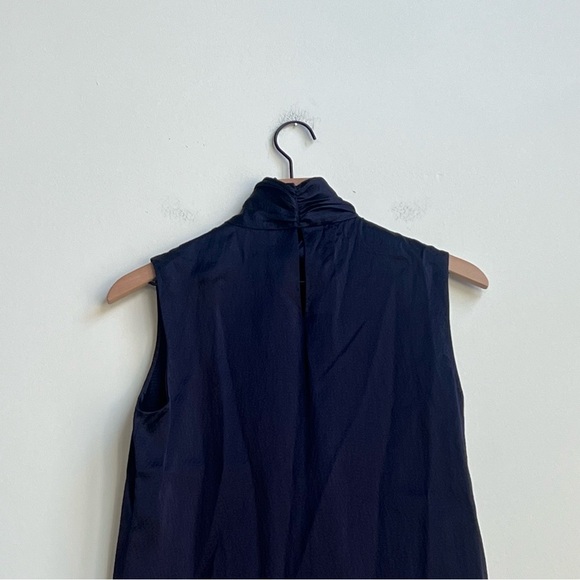 JASON WU  Sleeveless Mock Neck 100% Silk Top Navy Blue Sleeveless Gold Bar 4 - Picture 13 of 15